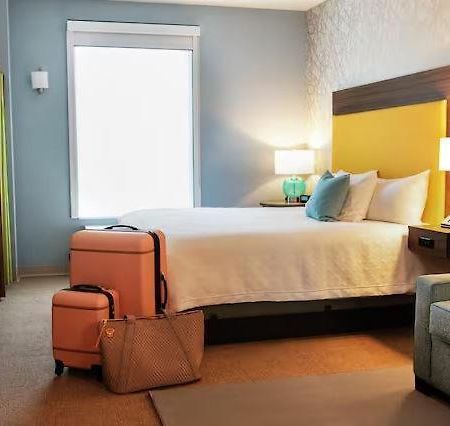 Home2 Suites By Hilton Boston Franklin Bagian luar foto